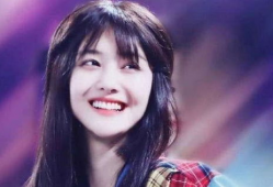 娱乐圈吃瓜成功的女明星,揭秘娱乐圈吃瓜成功的十大女明星